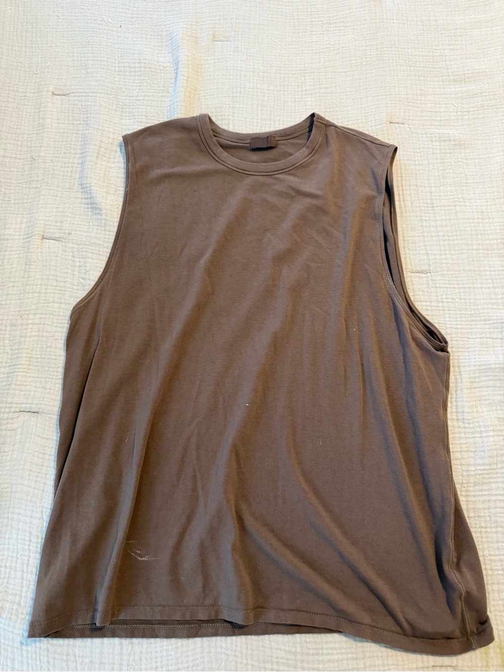 SKIMS Sleeveless Crewneck Boyfriend Tank - Brown